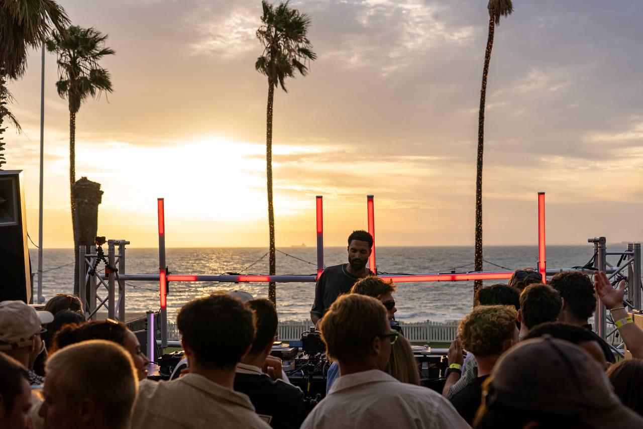 Riviera Beach Club — sunset event